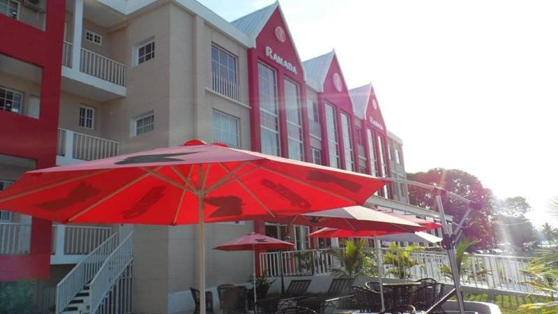 Ramada Tikal Isla De Flores Hotel Exterior foto